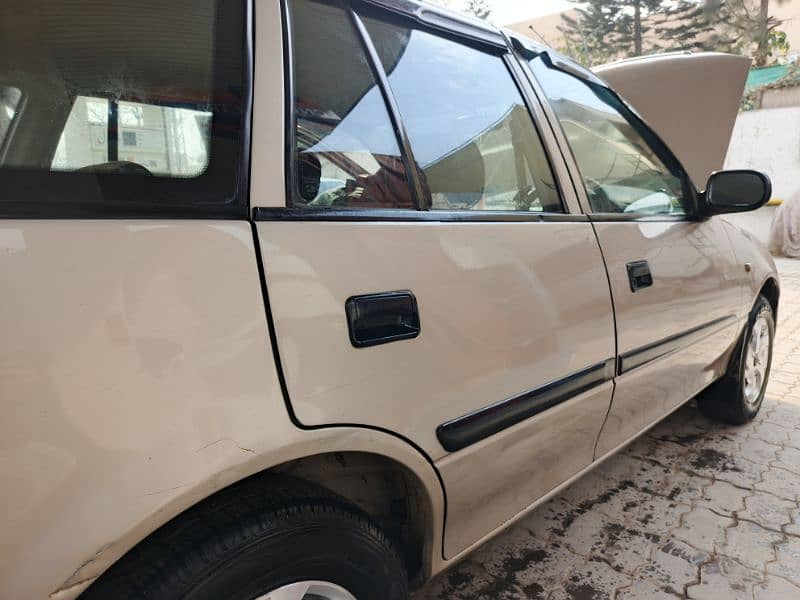 Suzuki Cultus 2013 10