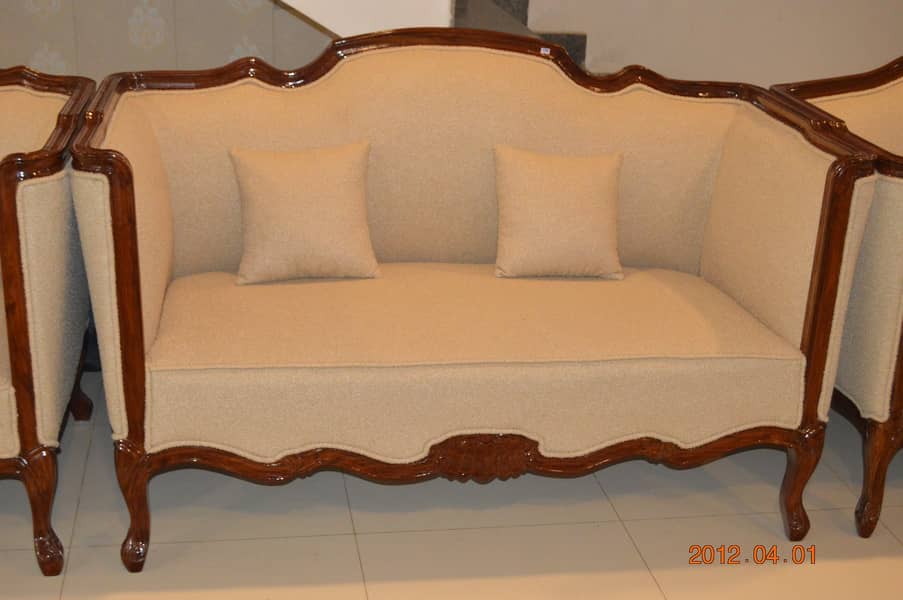 chinioti Sofa set/Premium Sofa set/Pure sheesham wood/High Gloss Paint 1