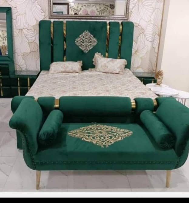 Bed set/Poshish Bed/King size bed/Double bed/Side table/Dressing tabl 7