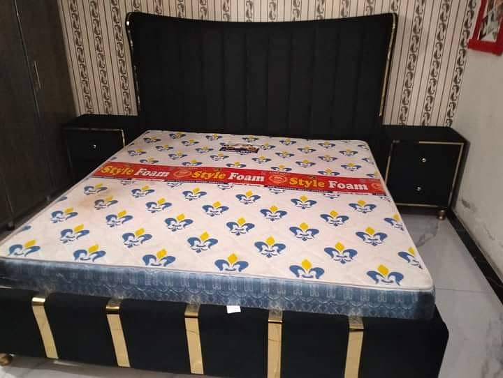 Bed set/Poshish Bed/King size bed/Double bed/Side table/Dressing tabl 13