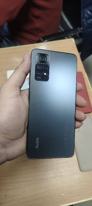 Redmi note 11 pro 40500Rs 8