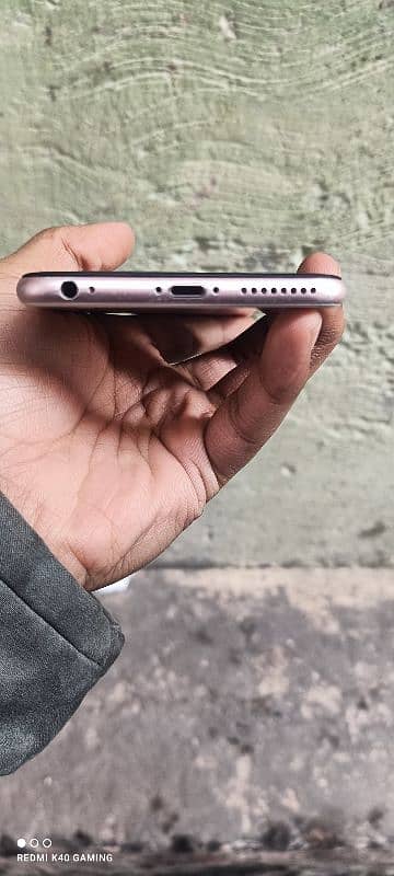 iPhone 6s plus good working 64gb 3