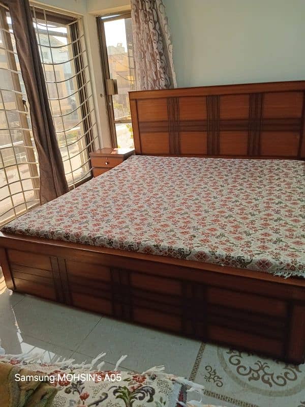 Good condition Double Bed with side Tables along with new mattress 0