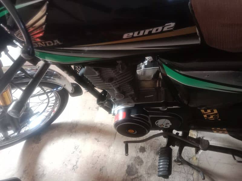 Honda cg125 2013 model 5