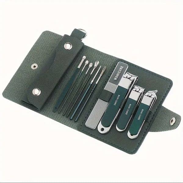 10 piece Manicure Pedicure kit 1