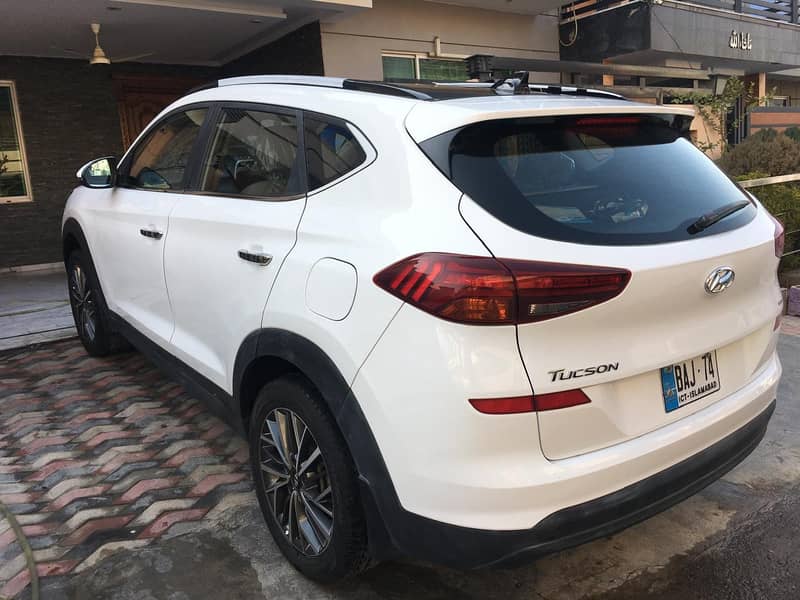 Hyundai Tucson 2022 16