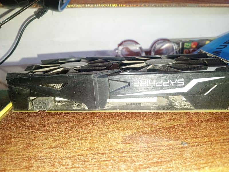 GRAPHIC CARD RX 560 FOR SALE 0