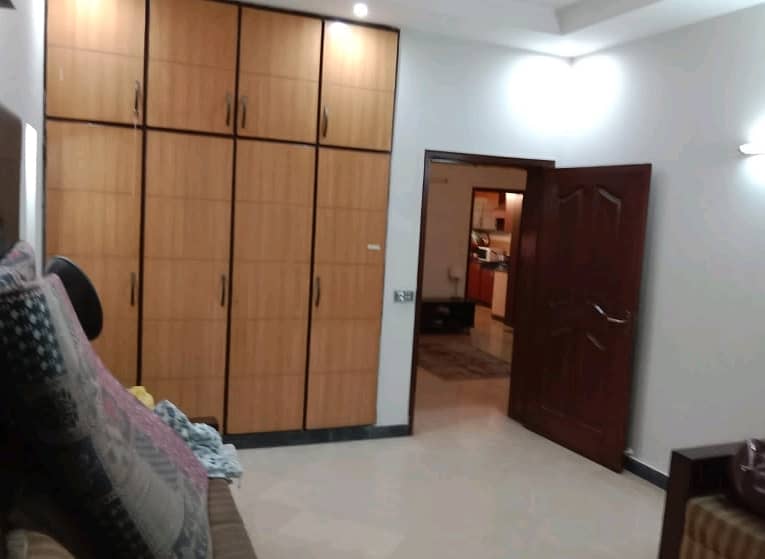 Spacious 5 Marla House Available For rent In Johar Town 12