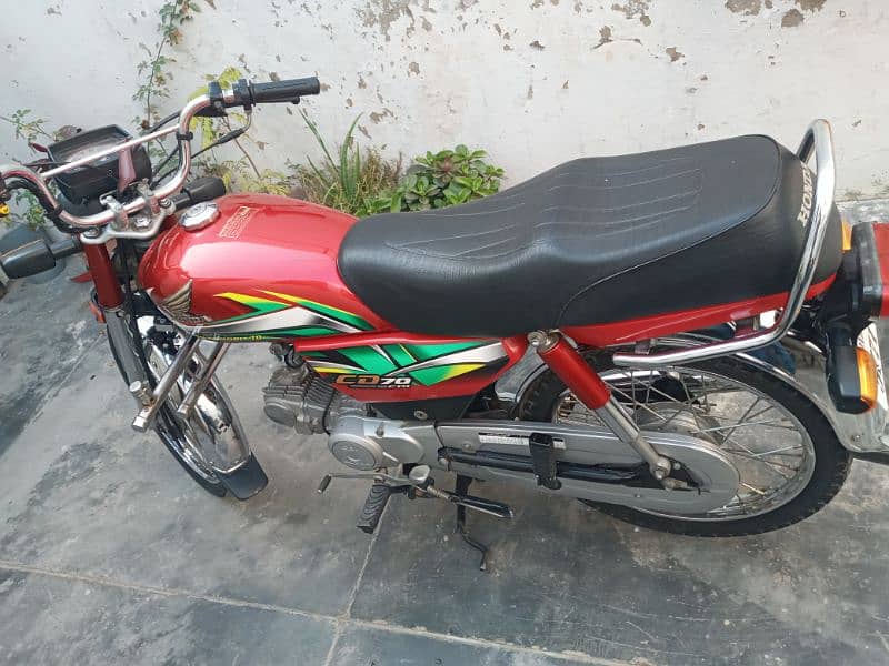 Honda 70 lush conditon 4