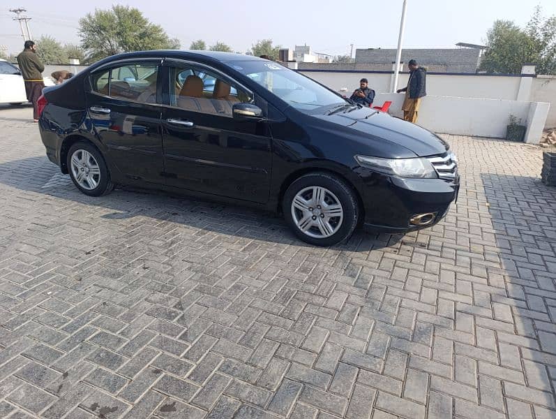 Honda City IVTEC 2017 Model 12