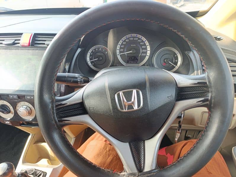 Honda City IVTEC 2017 Model 18