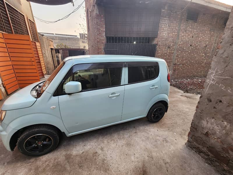 Suzuki MR Wagon 2017 3