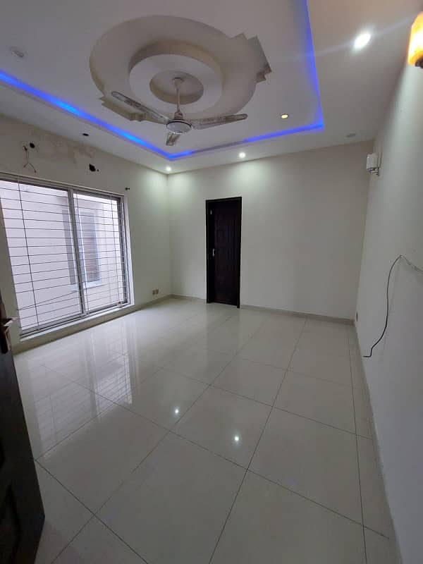 Beautiful 10 Marla 4 Bed House For Rent at Divine Gardens Airport Road Near Dha Phase 8 ( Less then Market Price ) 15