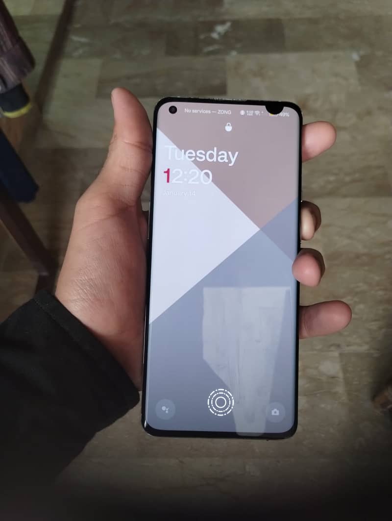 One plus 9 pro minor dot 7