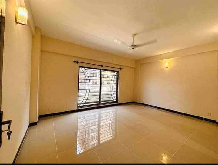 3300 Square Feet Flat In Stunning Askari 5 - Sector J Is Available For sale 2