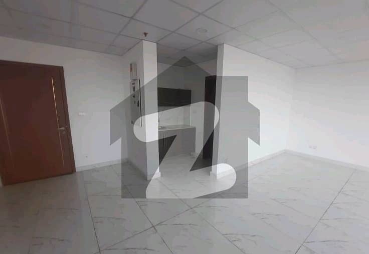 Al Haider Property Offer 350 Square Feet Commercial Office Available For Rent In Grand Square Mall Gulberg 3 4