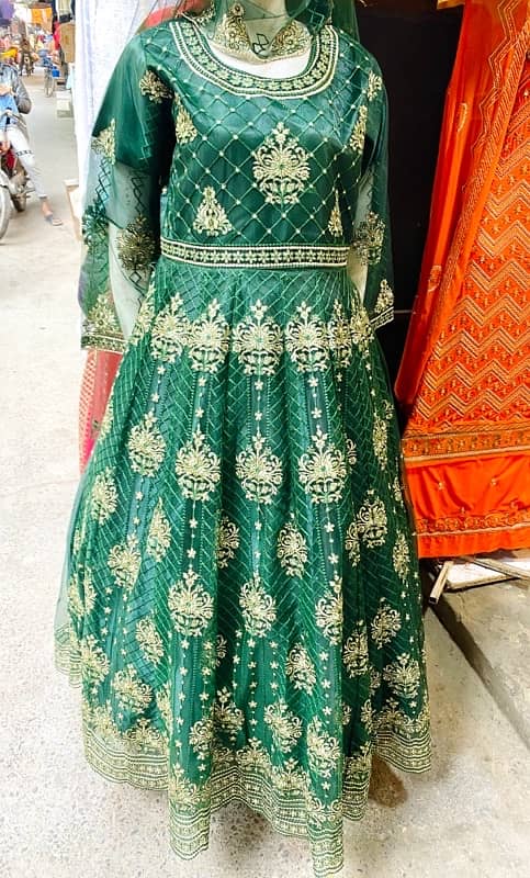 Stich maxi net maxi Front back embroidered 1,2 colr available 3 pices 1