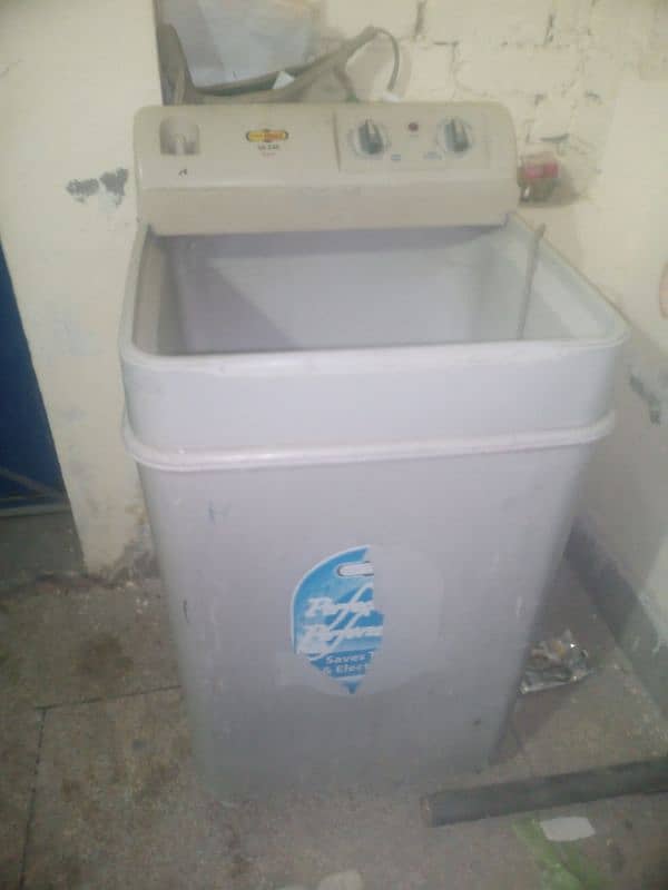 washing machine 10/9 condition 0