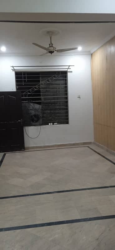 5 Marla Lower Portion Available For Rent In Johar Town J-3 Block 1