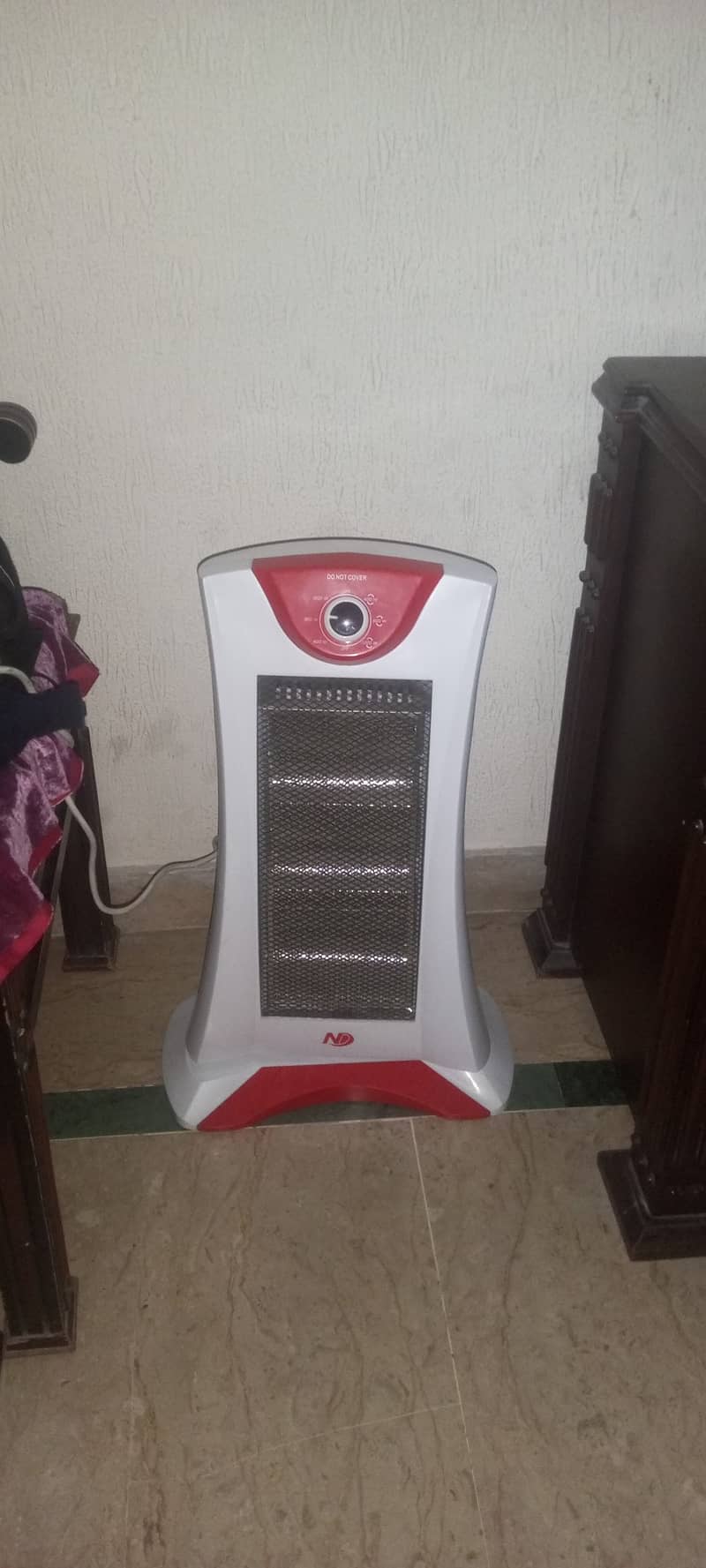 Electric Heater with Box Packing 9/10 condition 8