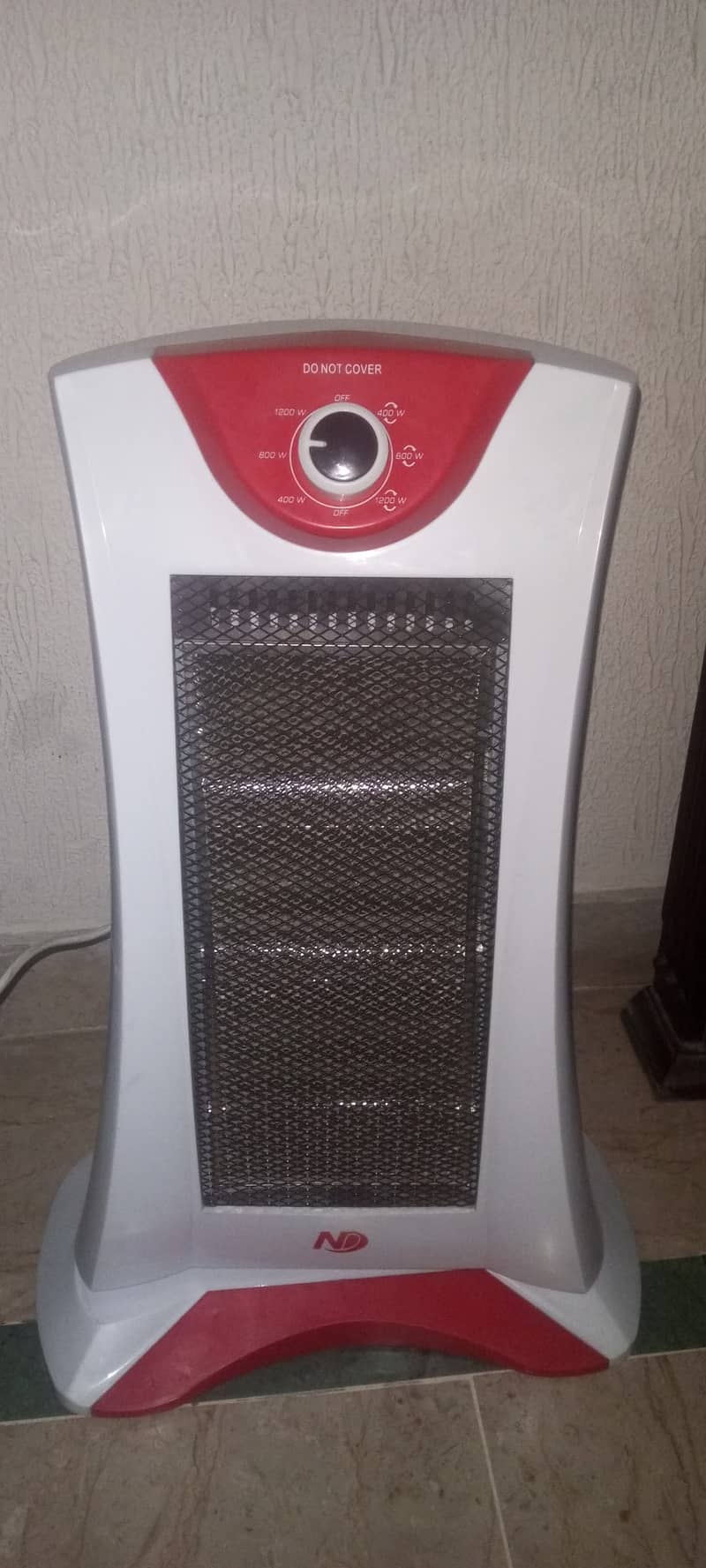 Electric Heater with Box Packing 9/10 condition 10