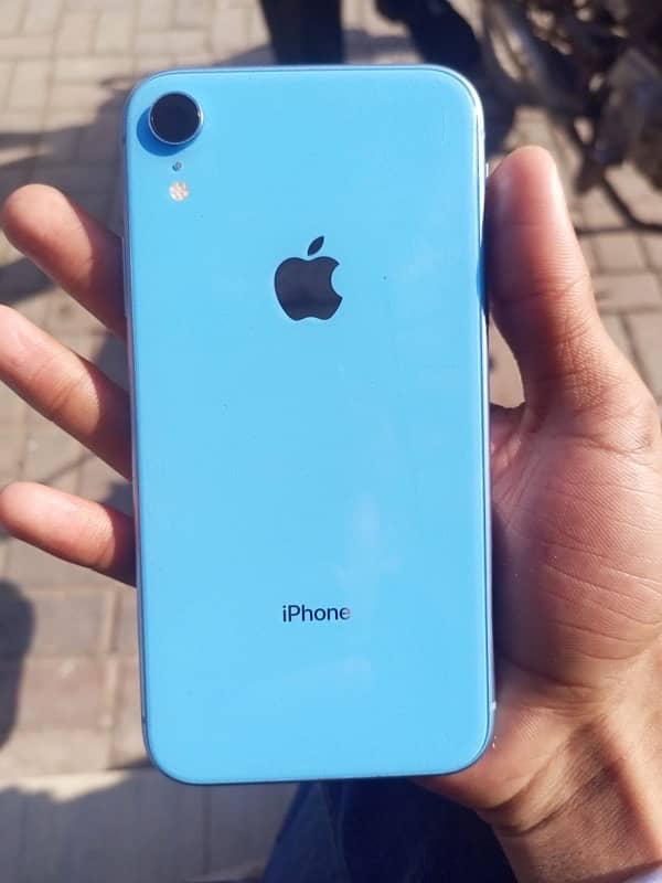 iphone xr 1