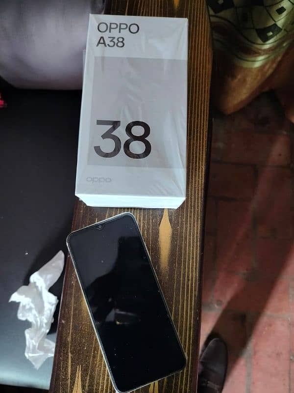 oppo A38 6/128 in wrantty 12