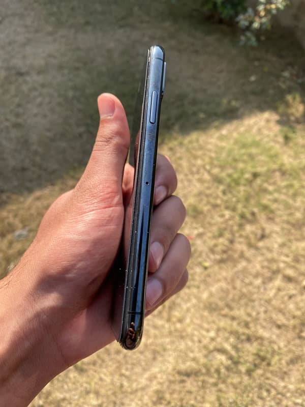 Iphone Xs 3