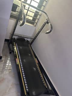 Manual new treadmill