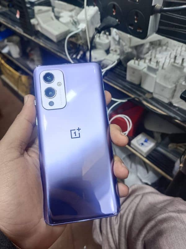 oneplus 9 5G version 3