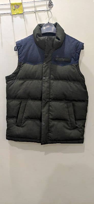 WESTWOOD SLEEVELESS GOOSE DOWN JACKET 0