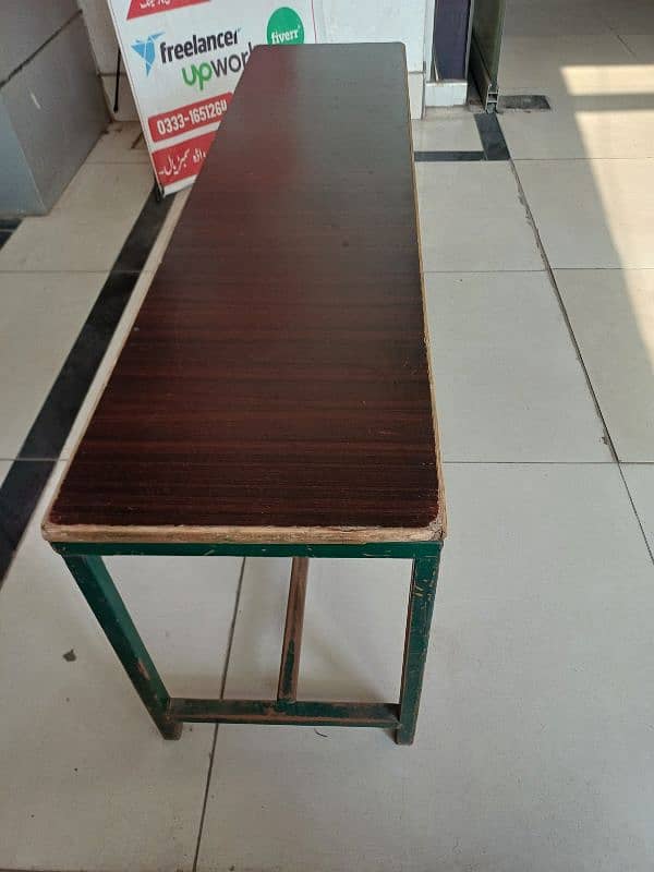 School benches/study table/desk  good condition size 4 by 1 fot 3