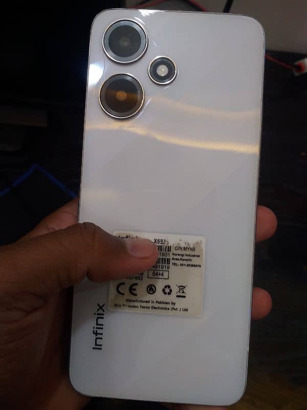 Infinix Hot 30 Play Full 10/10 condition 0