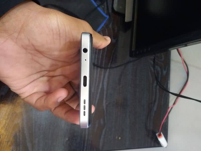 Infinix Hot 30 Play Full 10/10 condition 4