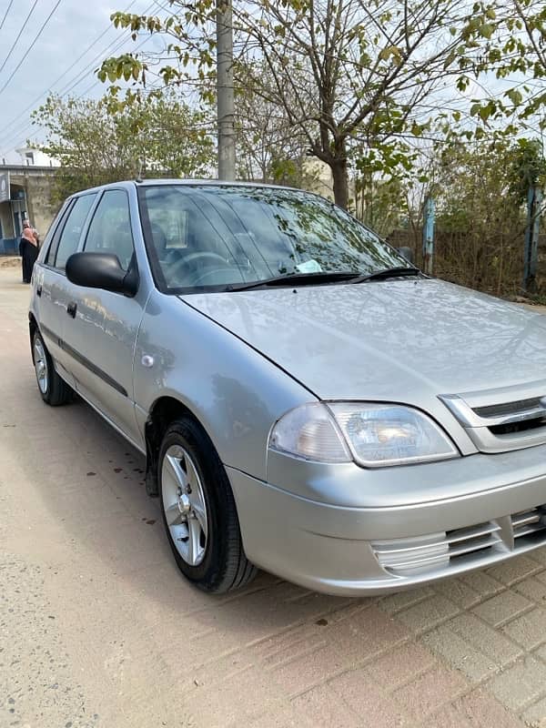 Suzuki Cultus 2015 1