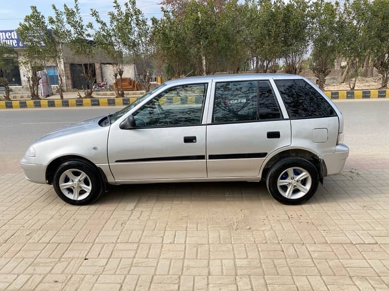 Suzuki Cultus 2015 3