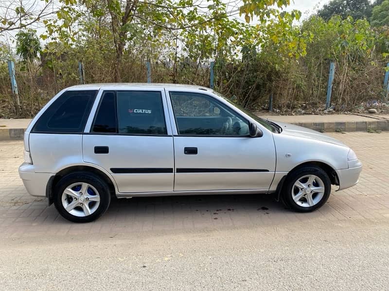 Suzuki Cultus 2015 4