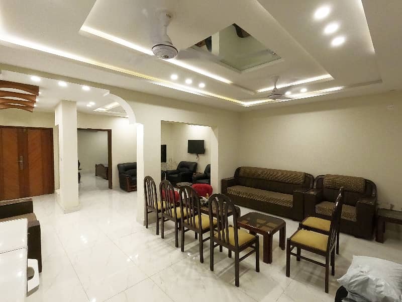 Highly-Desirable Near To Park Furnished Lower Portion Available In Edenabad For Rent 8