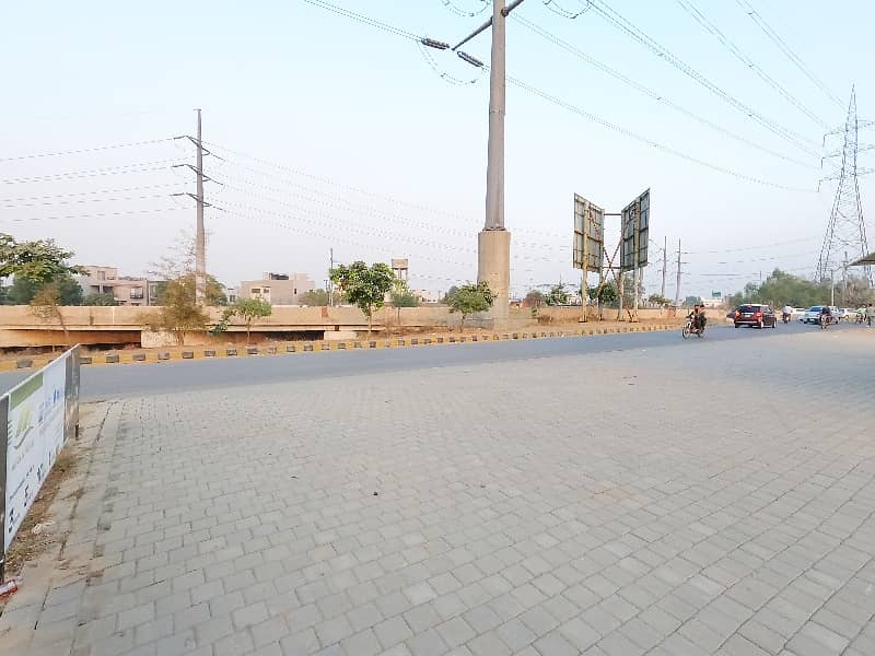 Ideal Prime Location Commercial Plot In Lahore Available For Rs. 17000000 18