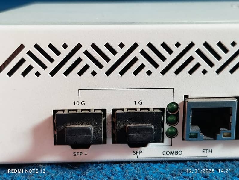 Mikrotik cloud core router ccr1009 7g 1c 1s+ 5