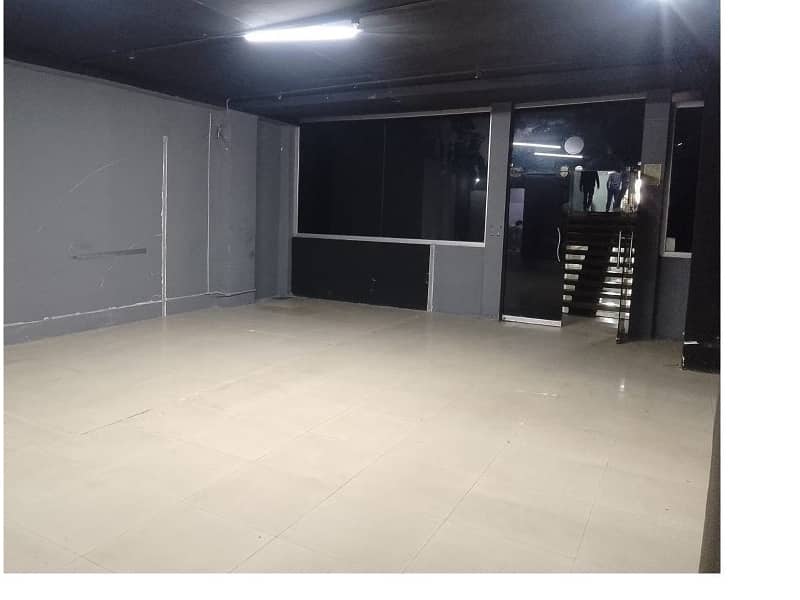 Area 700 Square Feet Office Available For Rent Real Pictures In Main Boulevard Road Gulberg 3 Lahore 1