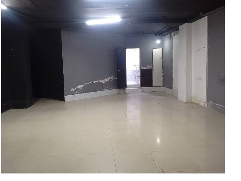 Area 700 Square Feet Office Available For Rent Real Pictures In Main Boulevard Road Gulberg 3 Lahore 2