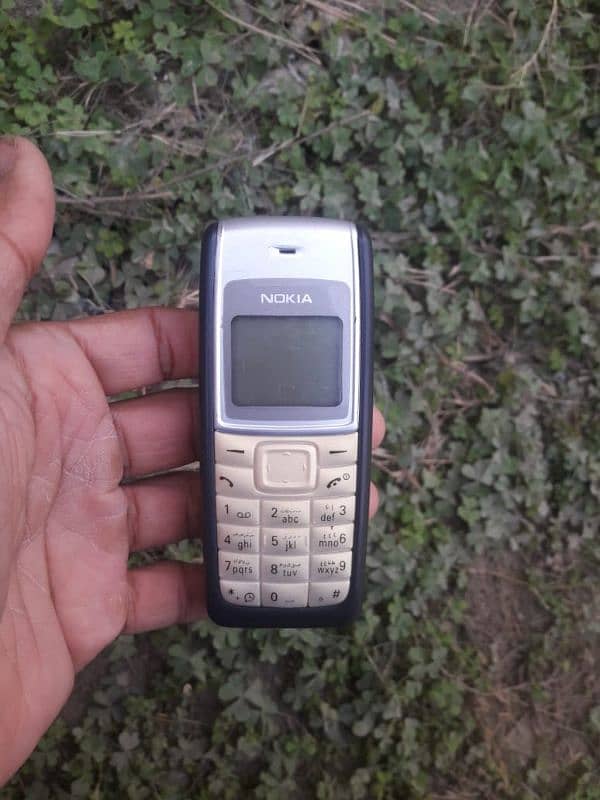 Nokia 1110i 0