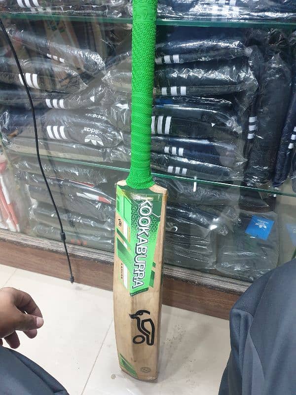 MB malik H pro hafeez proffeser edition but sticker kookaburra 2