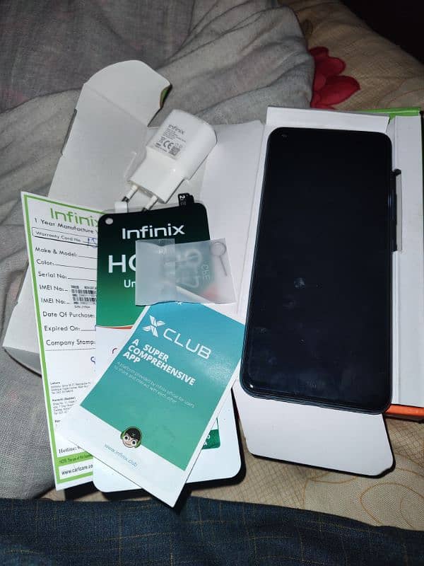 Infinix HOT 10 4/64 with original box&charger 9.5/10 condition 4