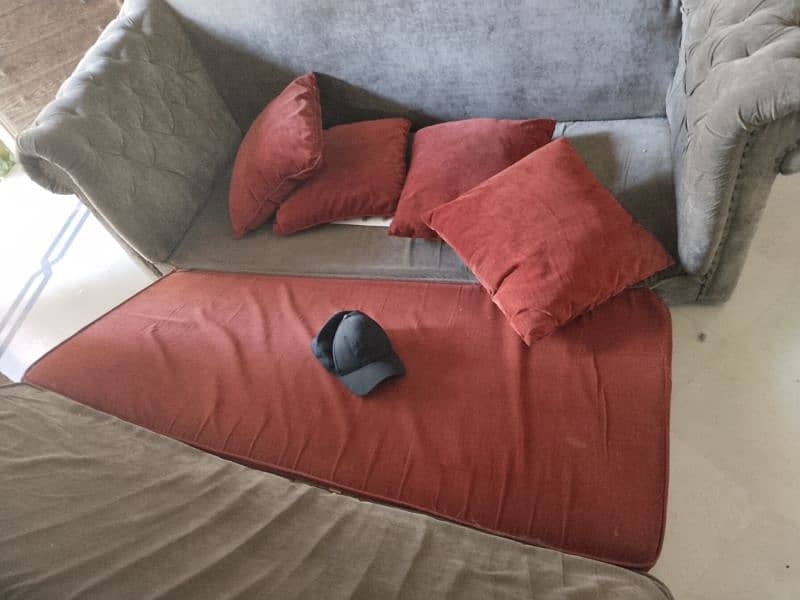 urgent sale sofa cum bed king size very low price 3