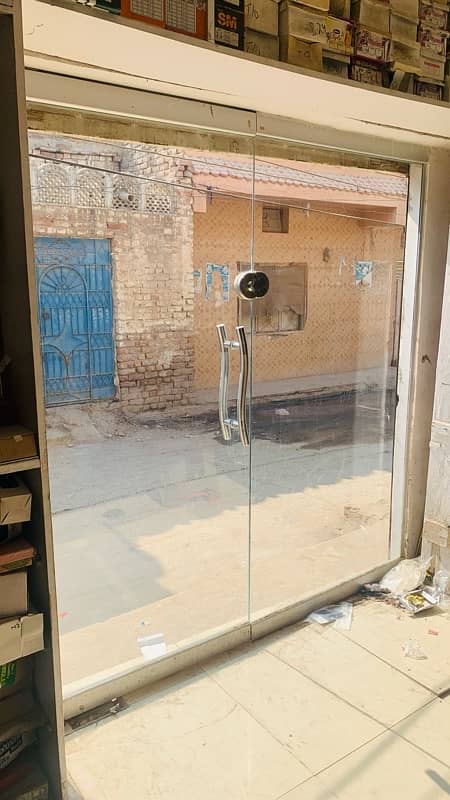 6x6 12mm Glass Door for Sale 1