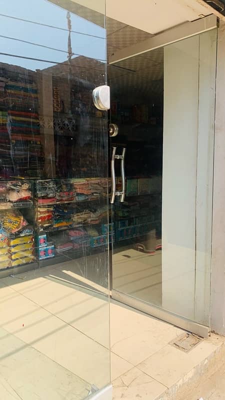 6x6 12mm Glass Door for Sale 3