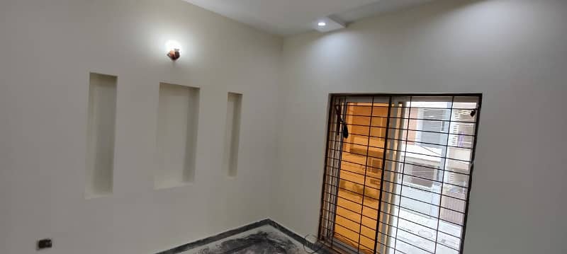 Triple Storey 5 Marla House For Sale 10