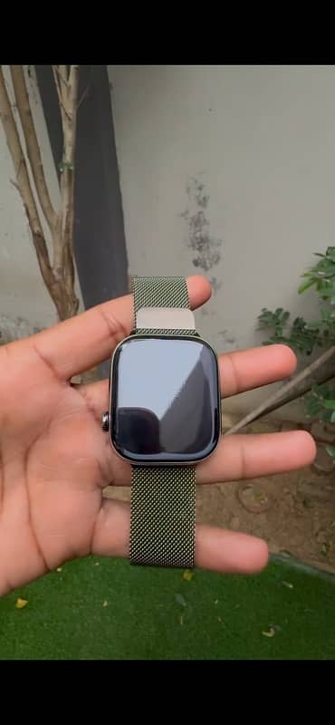 Apple watch Series 10 | Like New | Natural Titanium 46mm 2